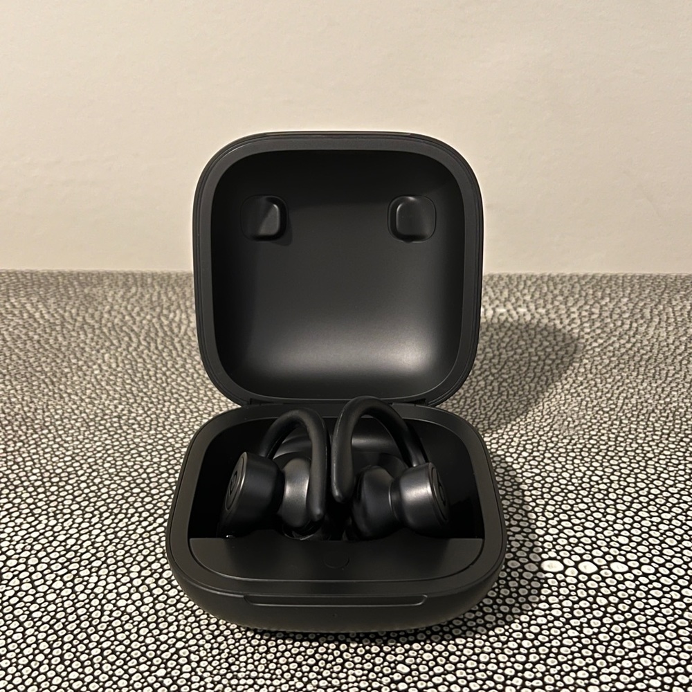 Powerbeats Pro - Black